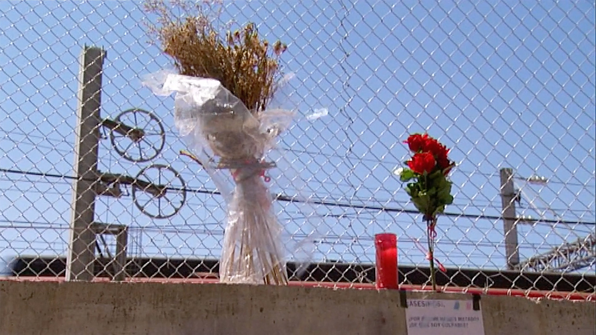 Madrid train cercanías; short documentary film; part of compilation Todos ibamos en ese tren - We were all on that train